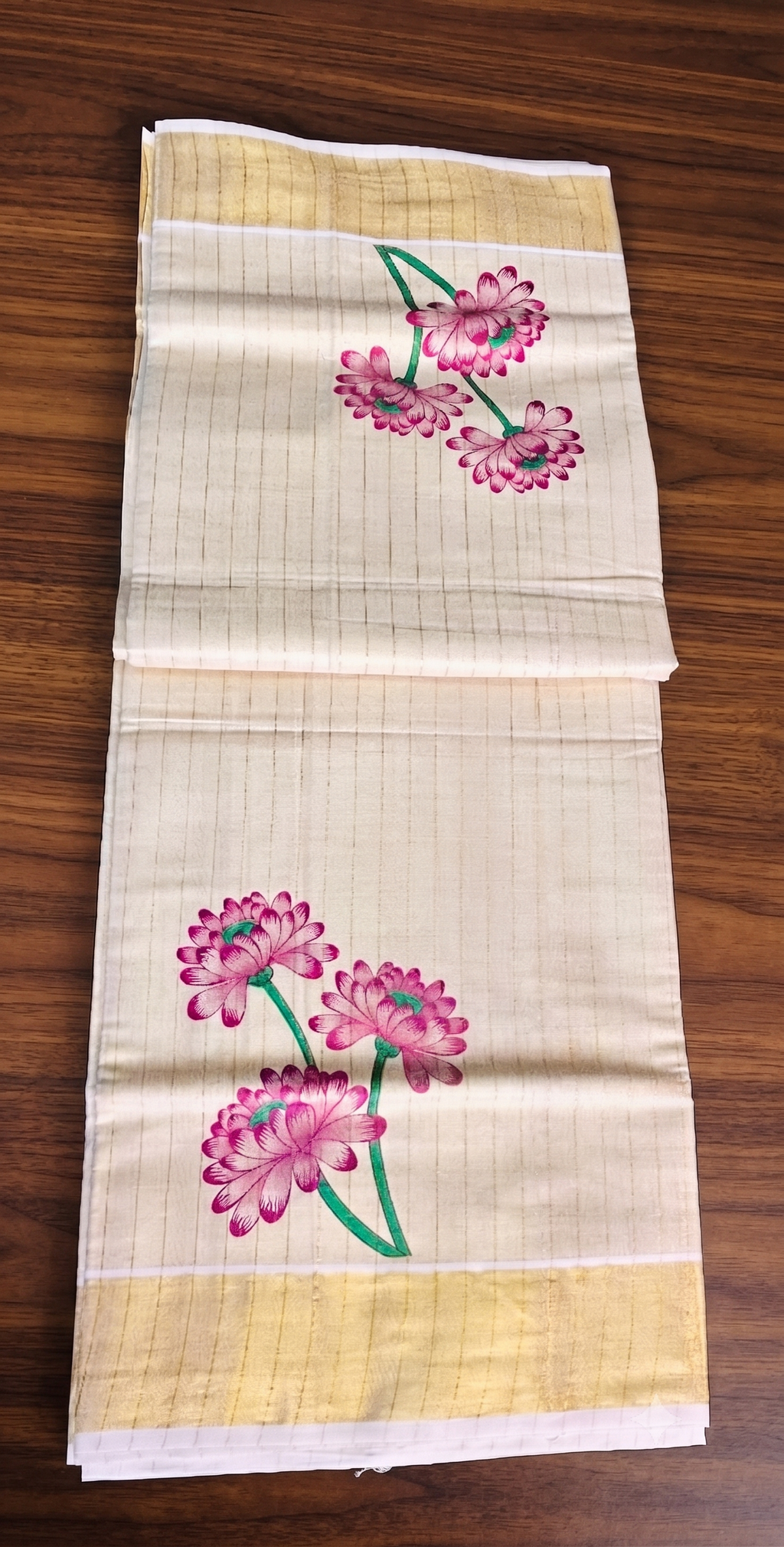 Dalia Printed Kerala Saree -Purple