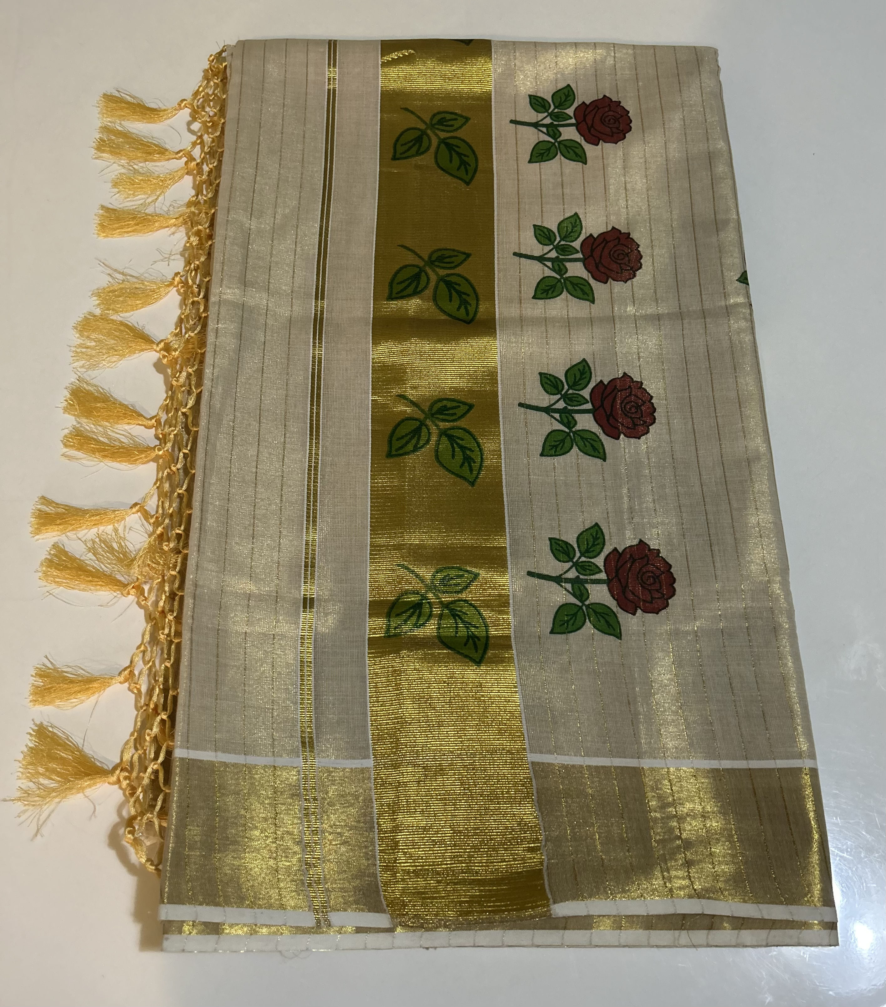Tissue Rose Mural Saree