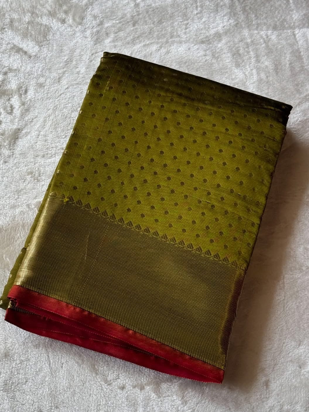 gift  Saree
