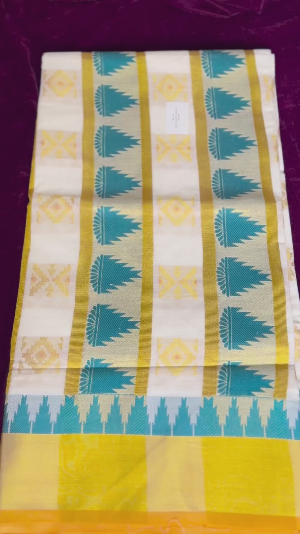 Rich Kerala Saree