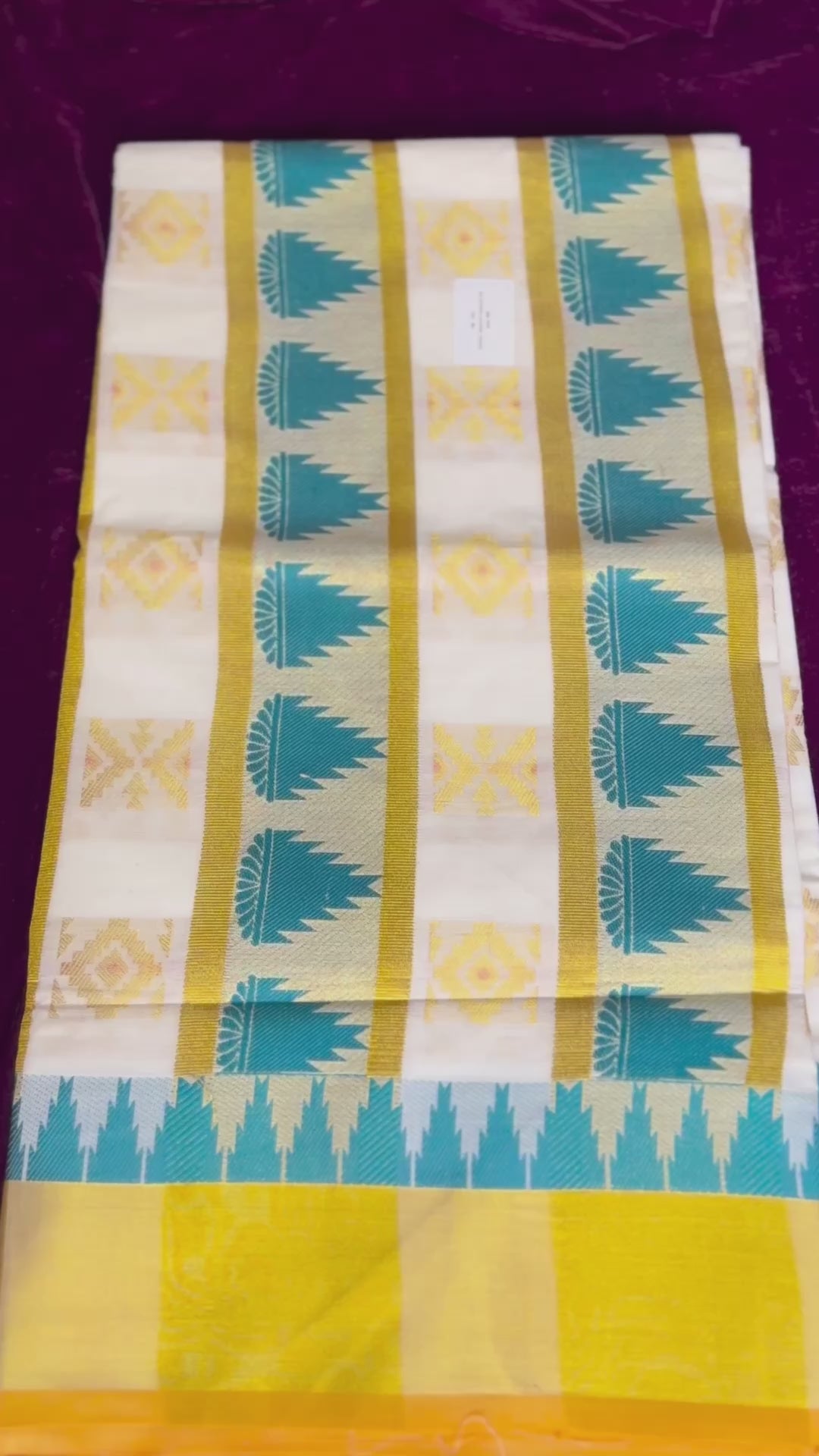 Rich Kerala Saree