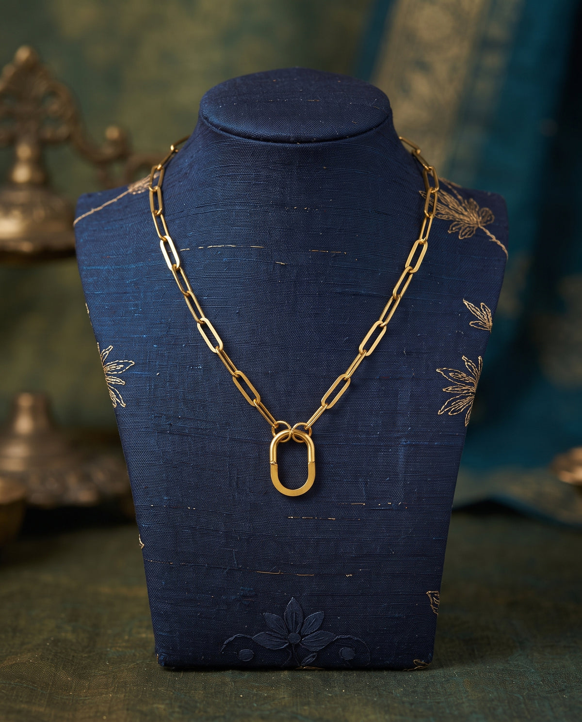Golden Paperclip Chain Interlocking Link Necklace