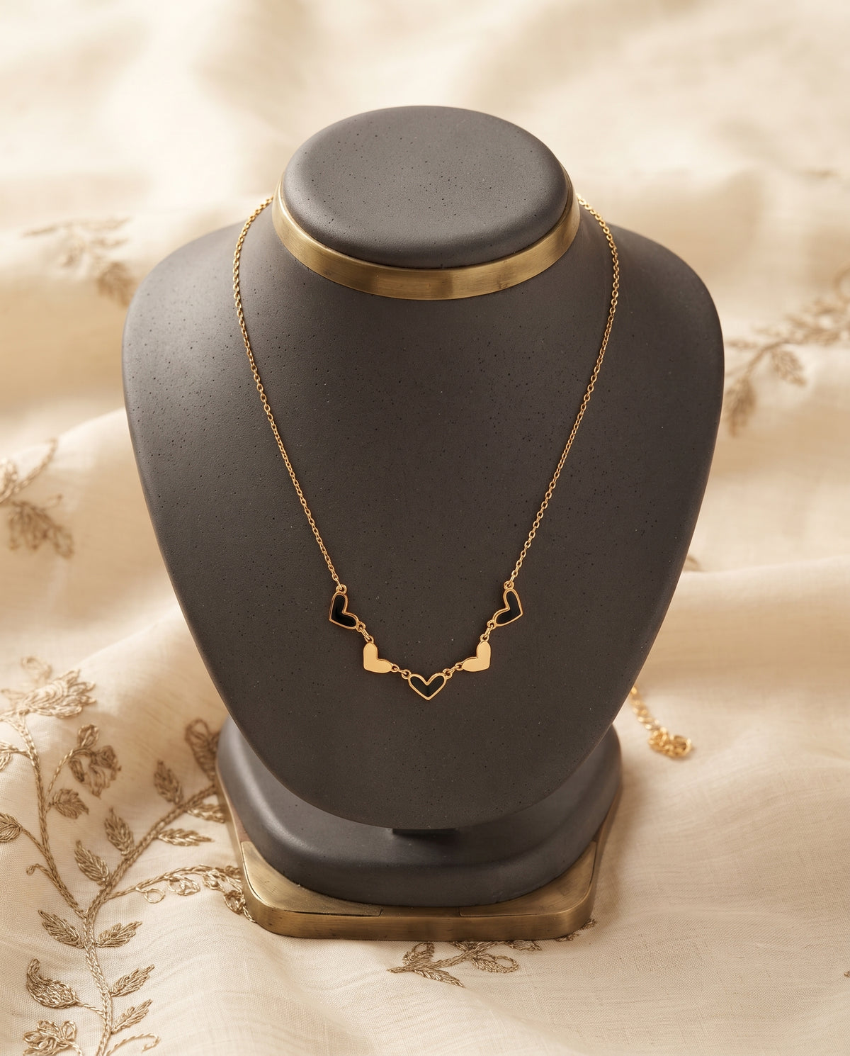 Golden Linked Hearts Dainty Chain Necklace